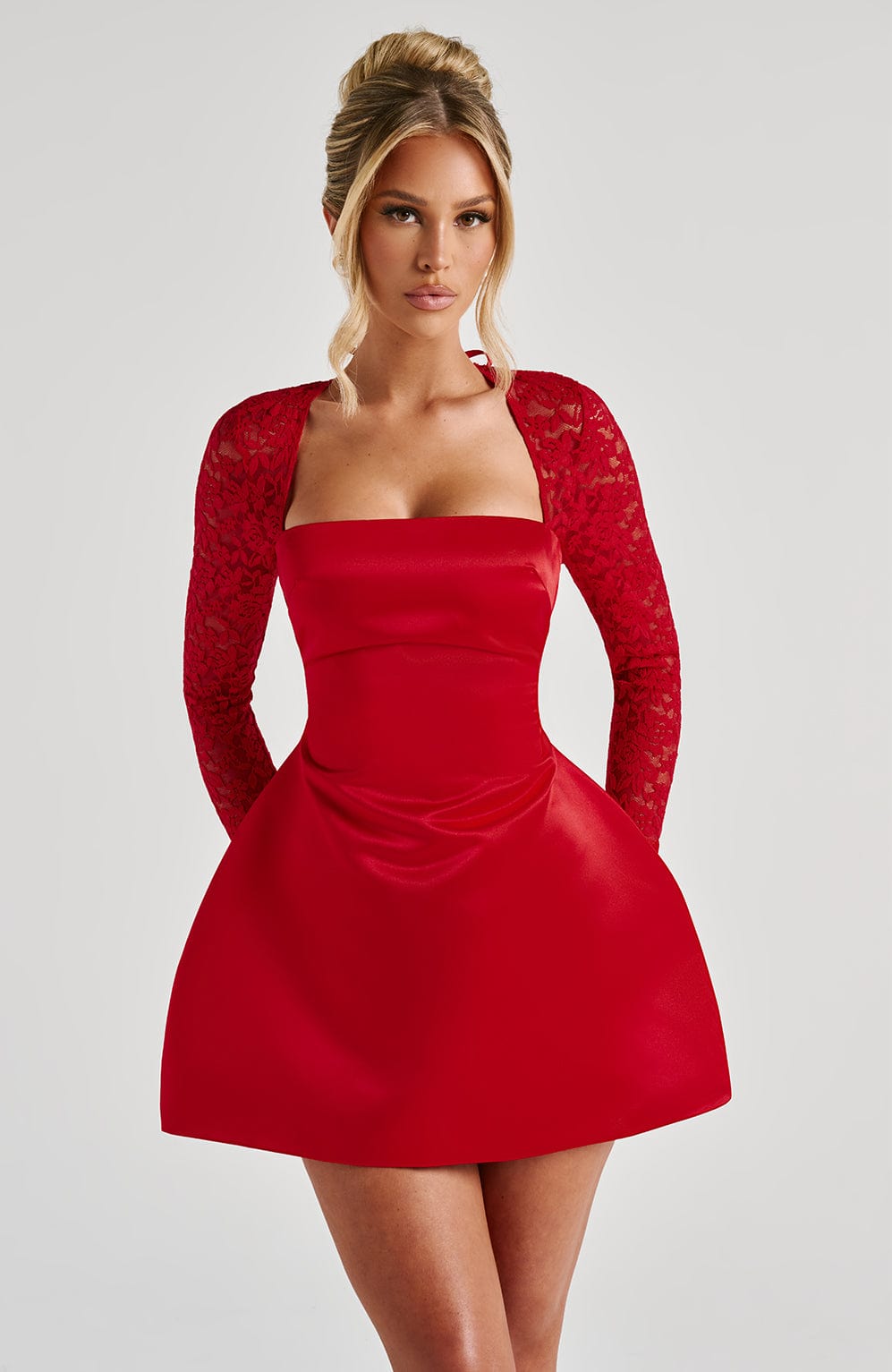 Vestido Mini Rojo Satén Burbuja Marina