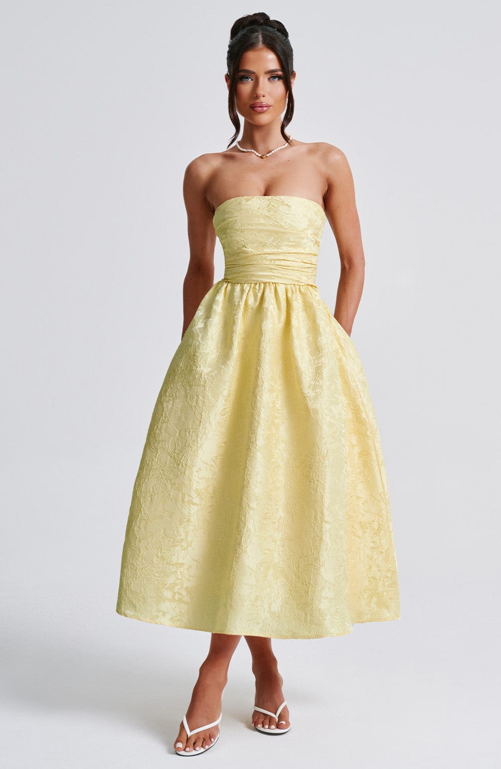 Vestido Midi Amarillo Jacquard Corsé Sara