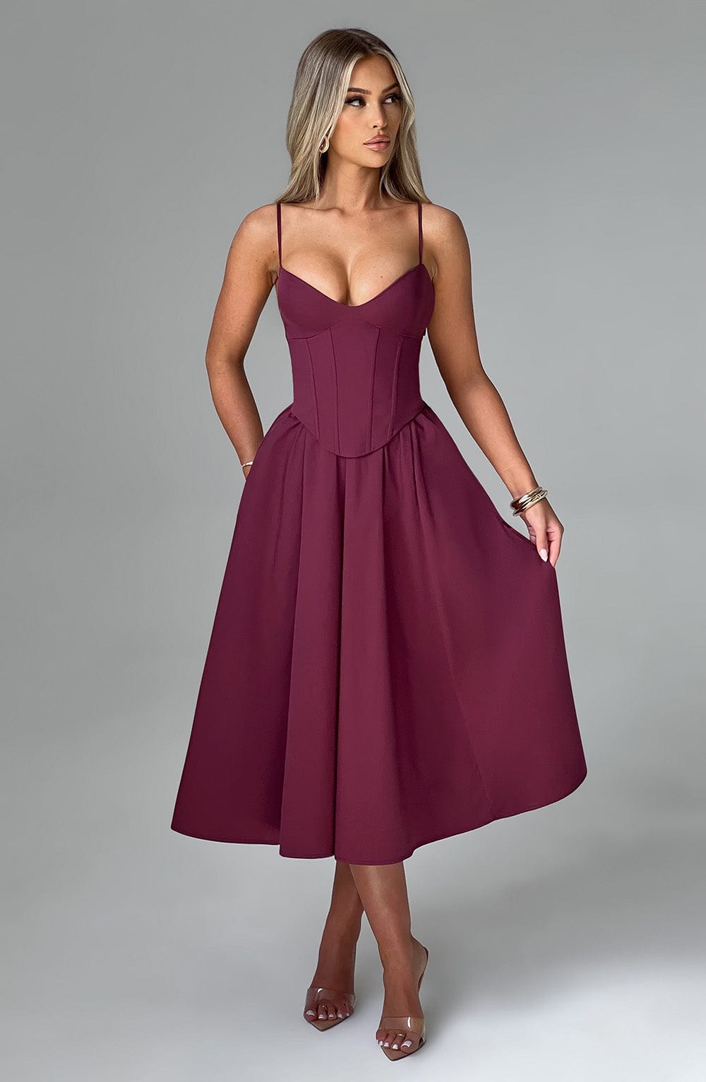 Vestido Midi Vino Voilé Corsé Camila