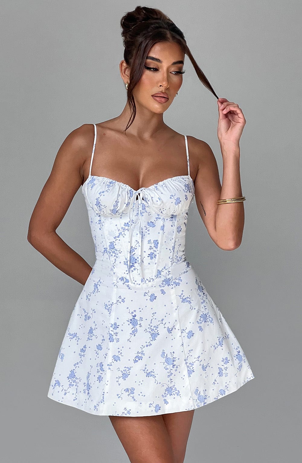 Vestido Mini Floral Corsé Lazo Carmen