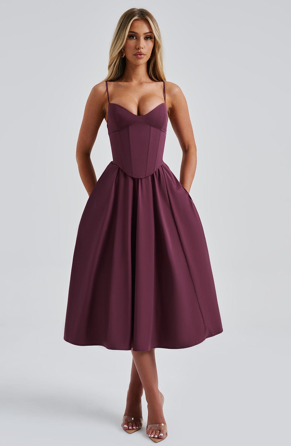 Vestido Midi Vino Voilé Corsé Camila