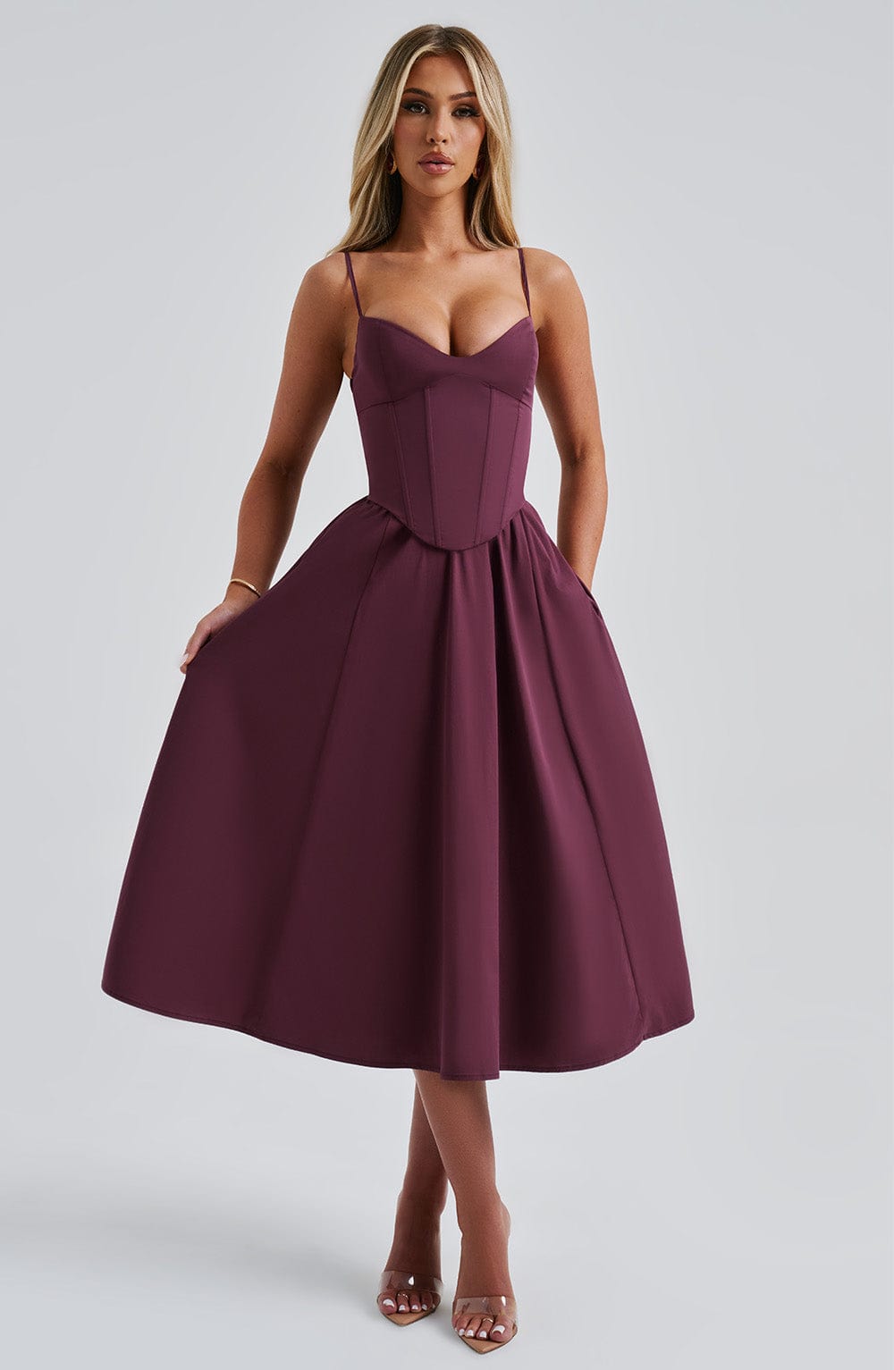 Vestido Midi Vino Voilé Corsé Camila