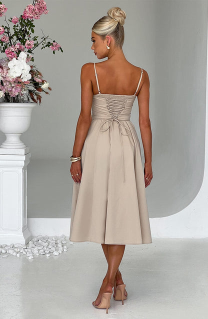 Vestido Midi Beige Voilé Corsé Camila