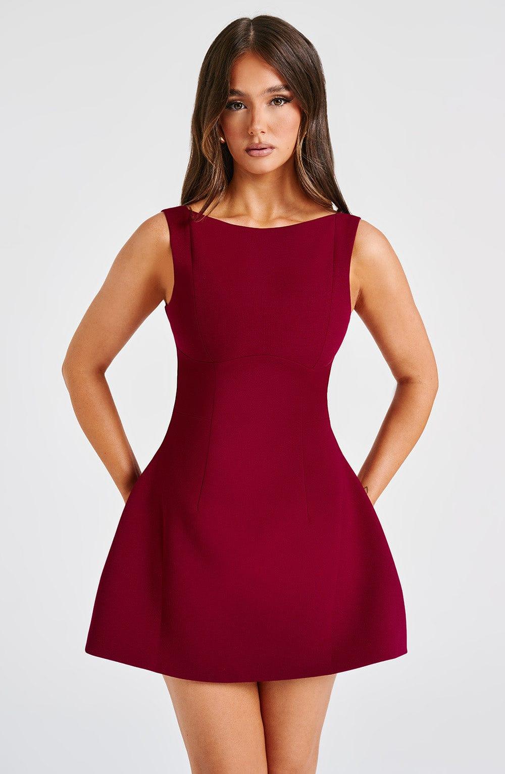 Vestido Corto Rojo Vino Crepé Abullonada Laura