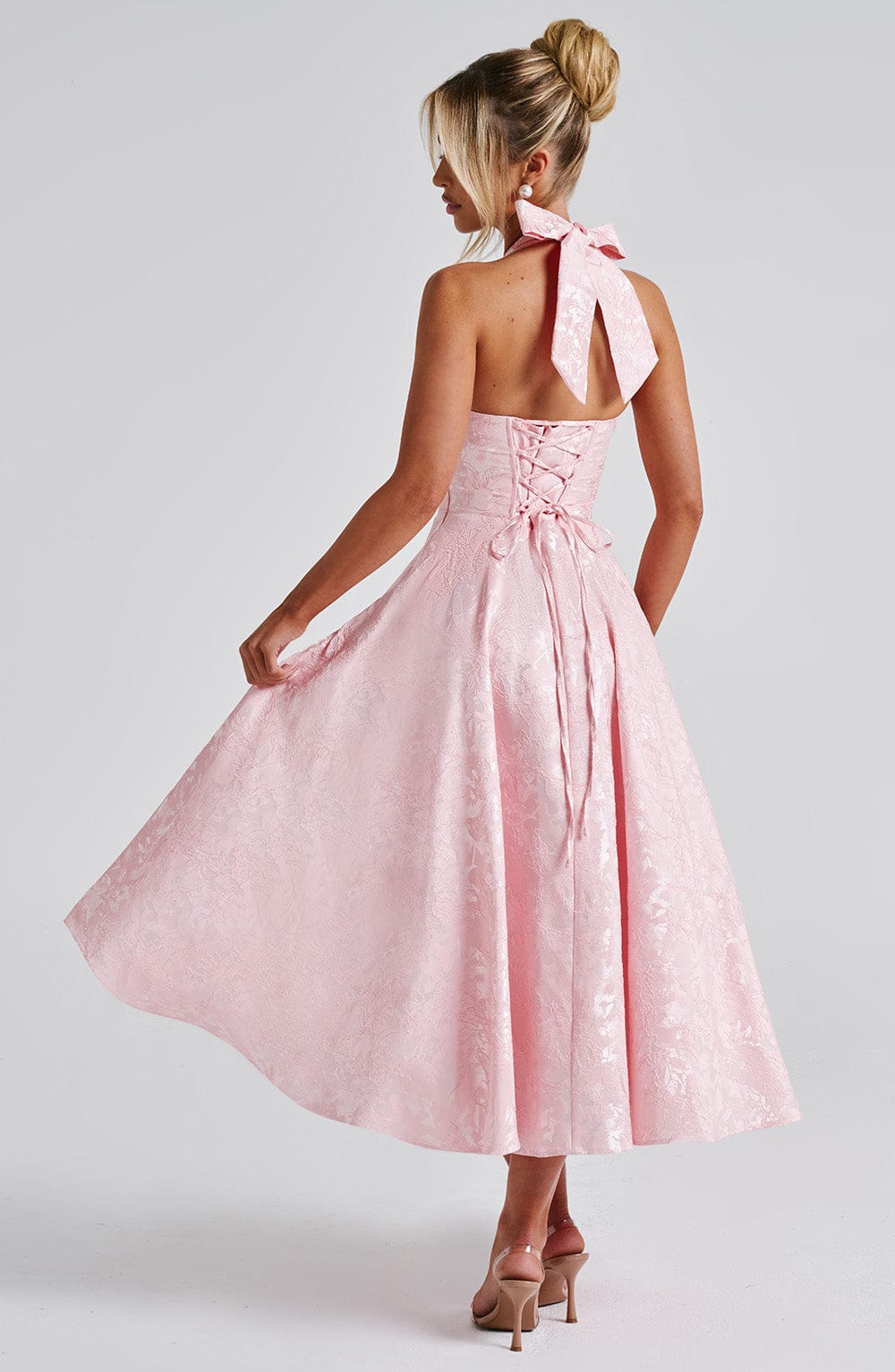 Vestido Midi Rosa Jacquard Halter Lupita