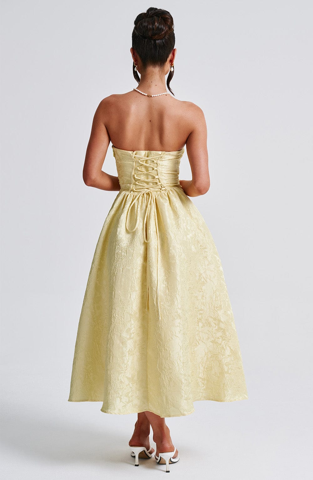 Vestido Midi Amarillo Jacquard Corsé Sara