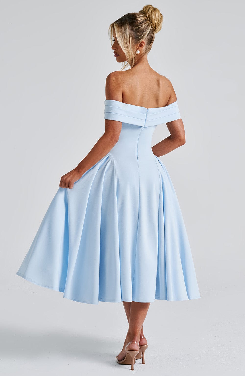 Vestido Midi Azul Cielo Bardot Tul Marisa