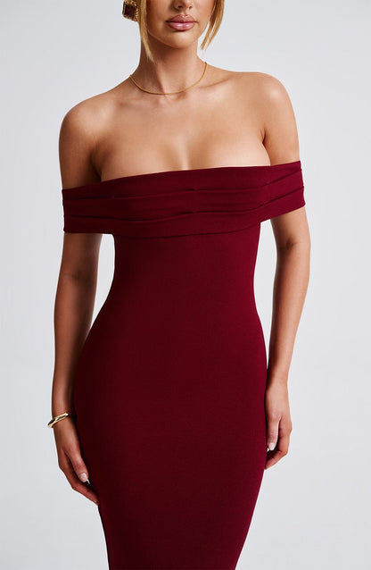 Vestido Midi Borgoña Halter Crepé Beca