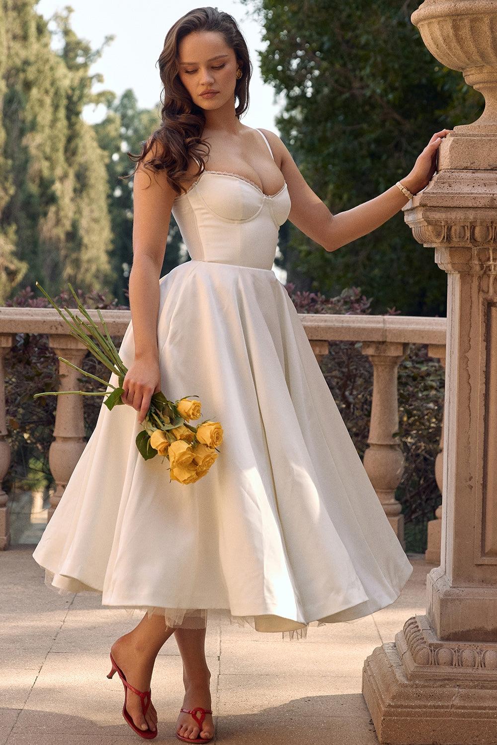 Vestido Midi Blanco Tul Escote Cintia