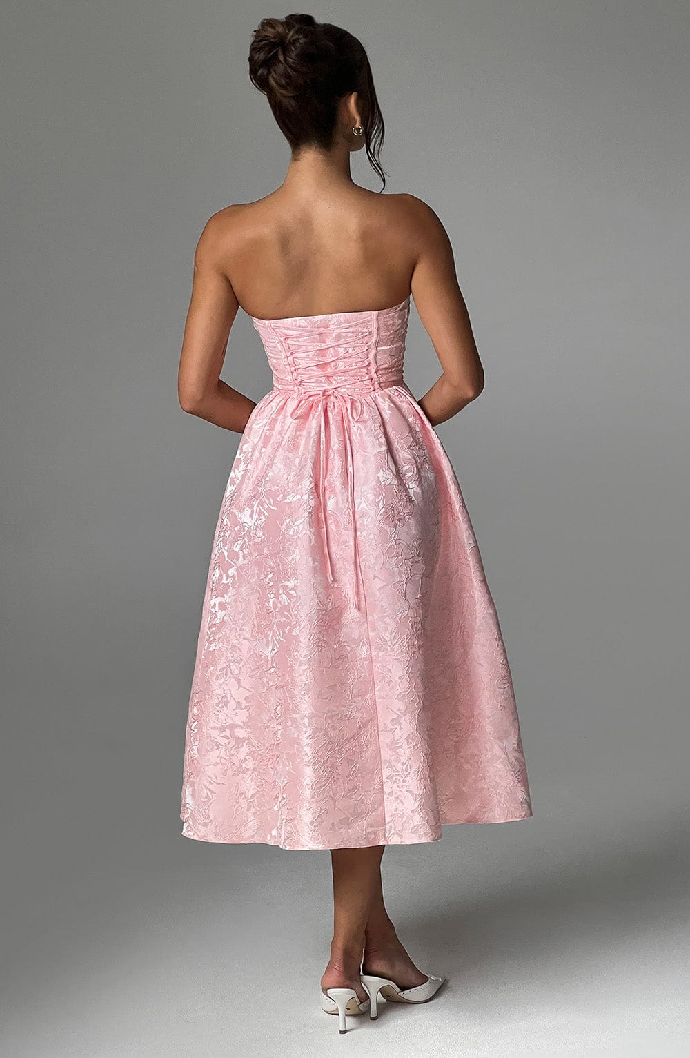 Vestido Midi Rosa Jacquard Corsé Sara