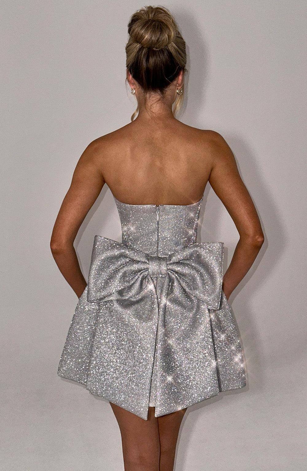 Vestido Fiesta Mini Plateado Ajustado Alicia