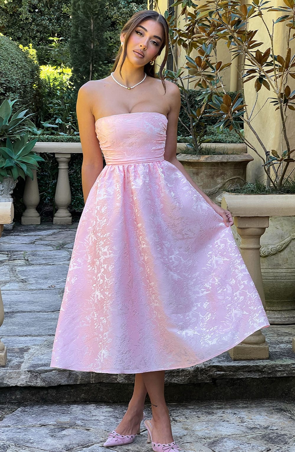 Vestido Midi Rosa Jacquard Corsé Sara