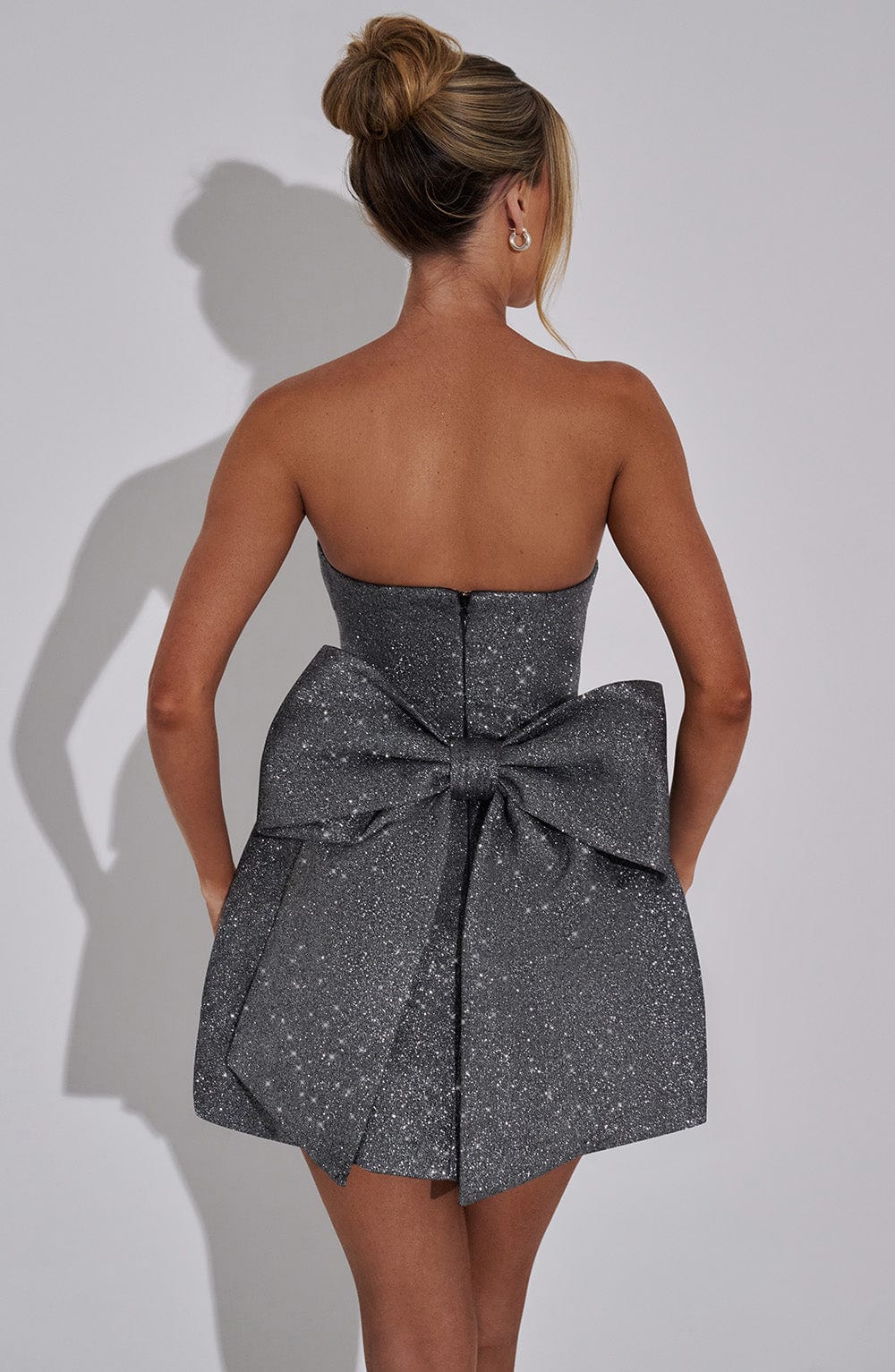 Vestido Fiesta Mini Lentejuelas Gris Alicia