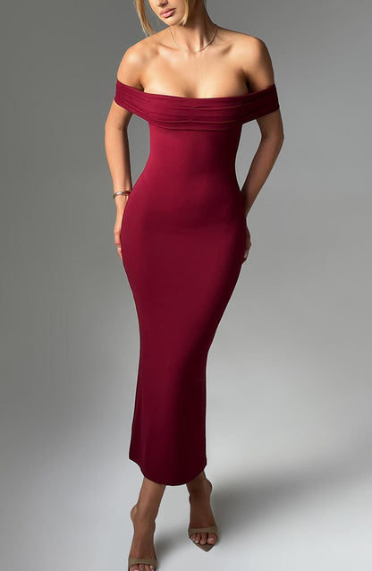 Vestido Midi Borgoña Halter Crepé Beca