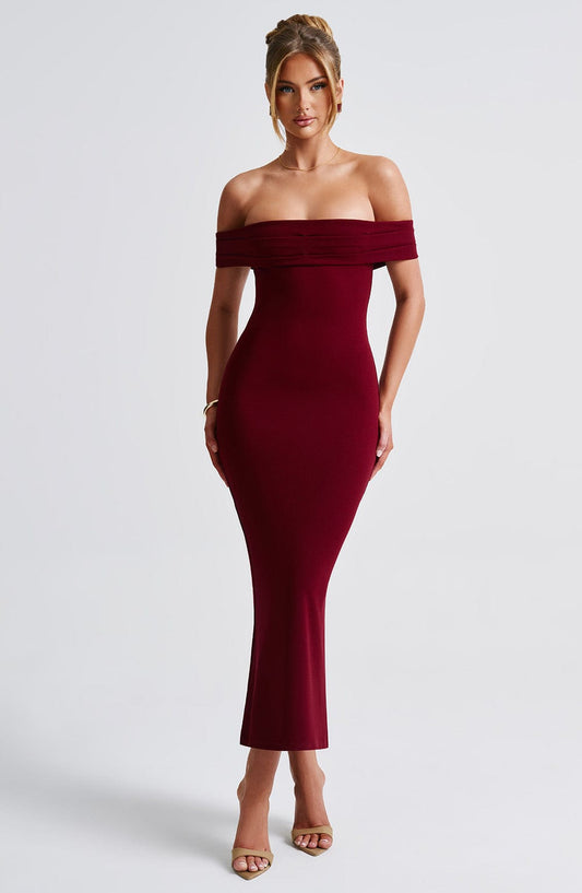 Vestido Midi Borgoña Halter Crepé Beca