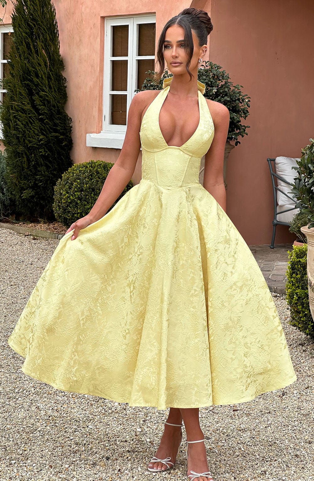 Vestido Midi Amarillo Jacquard Halter Lupita
