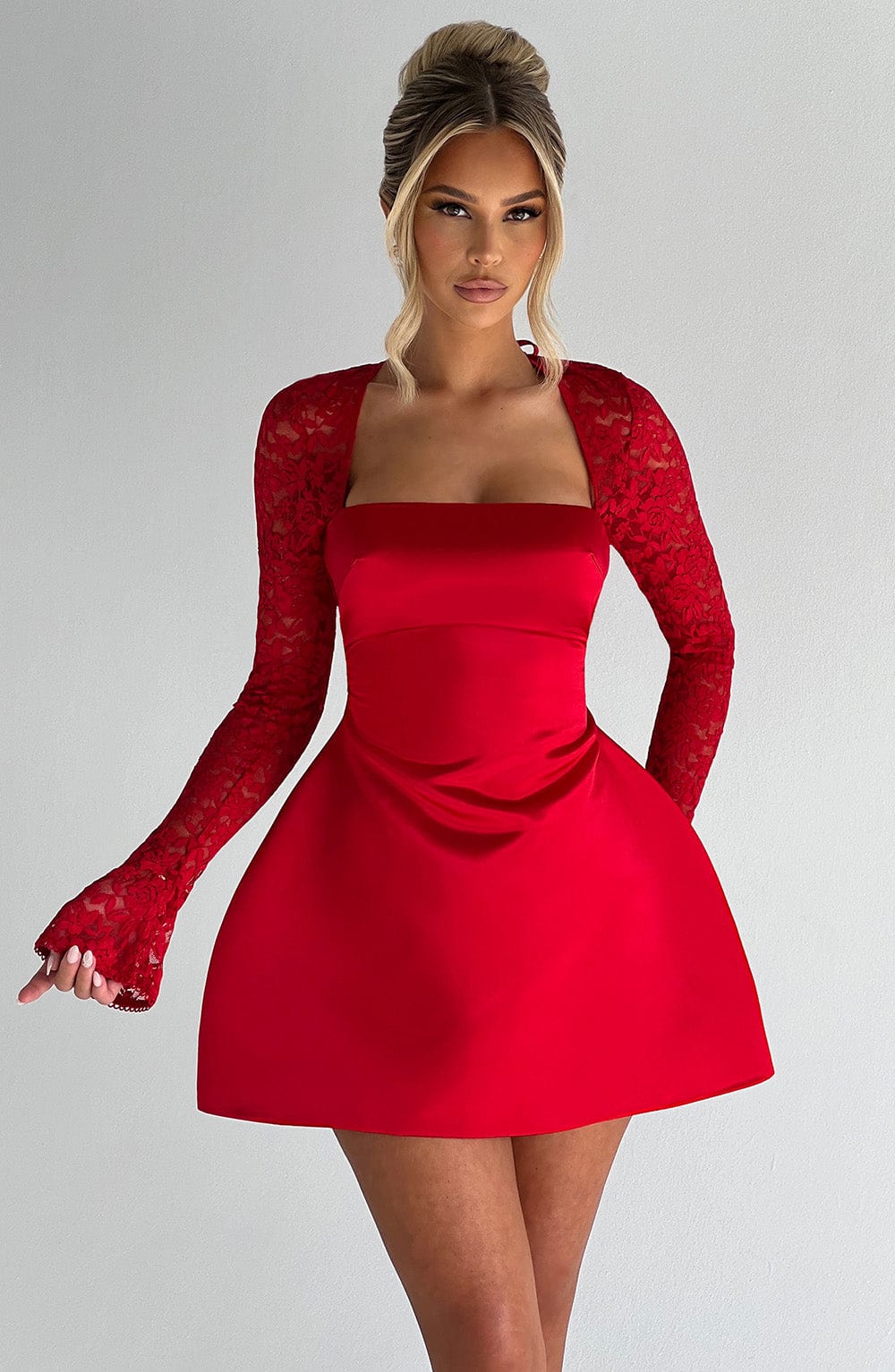 Vestido Mini Rojo Satén Burbuja Marina