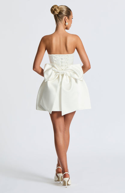 Vestido Corto Marfil Lazo Maria