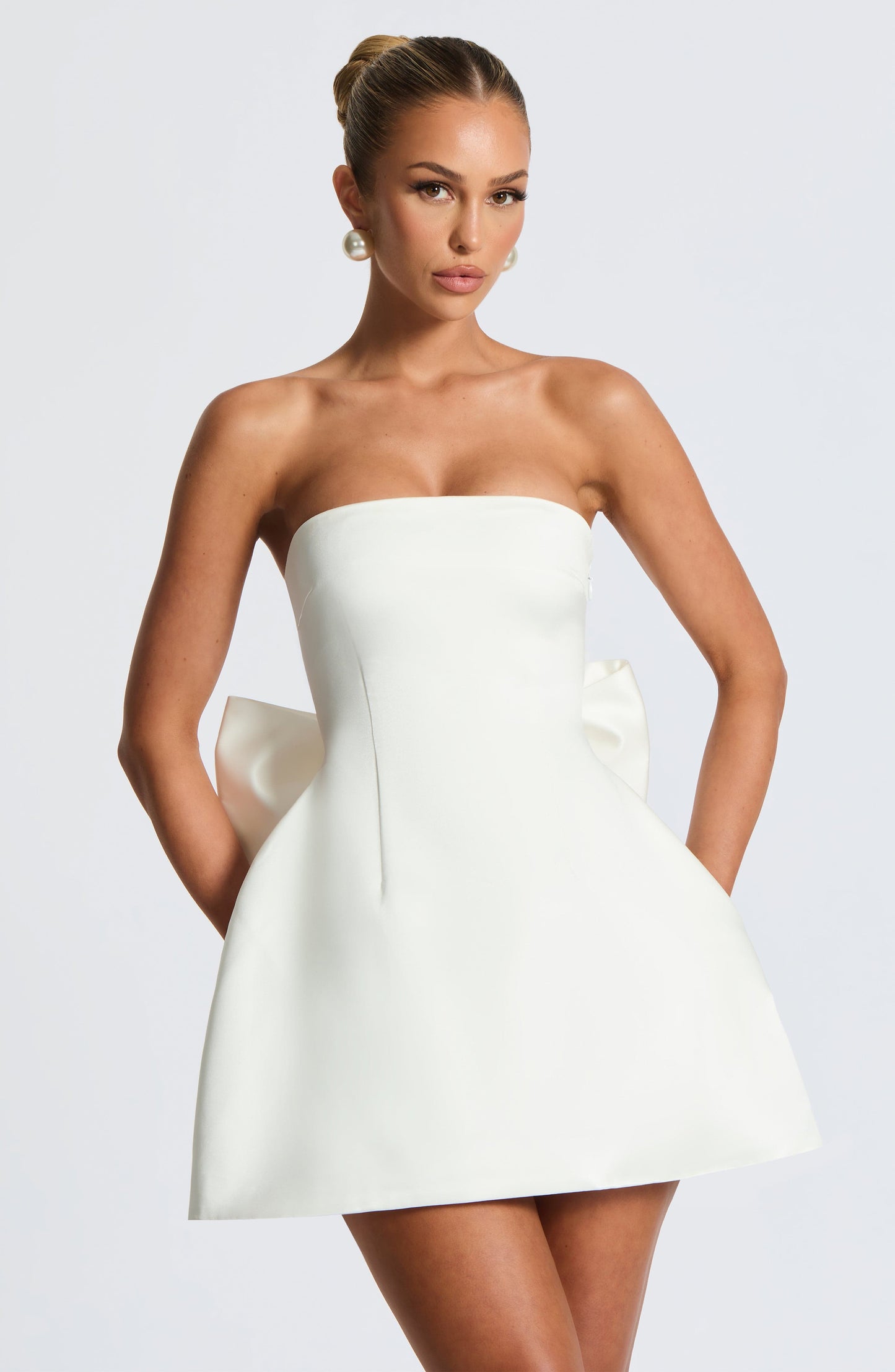 Vestido Corto Marfil Lazo Maria