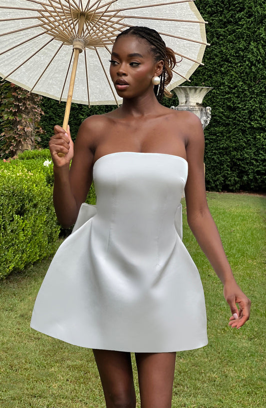Vestido Corto Marfil Lazo Maria