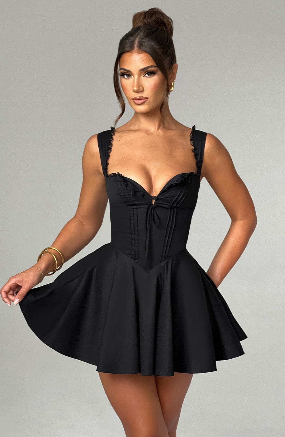 Vestido Mini Negro Corsé Lazo Antonela