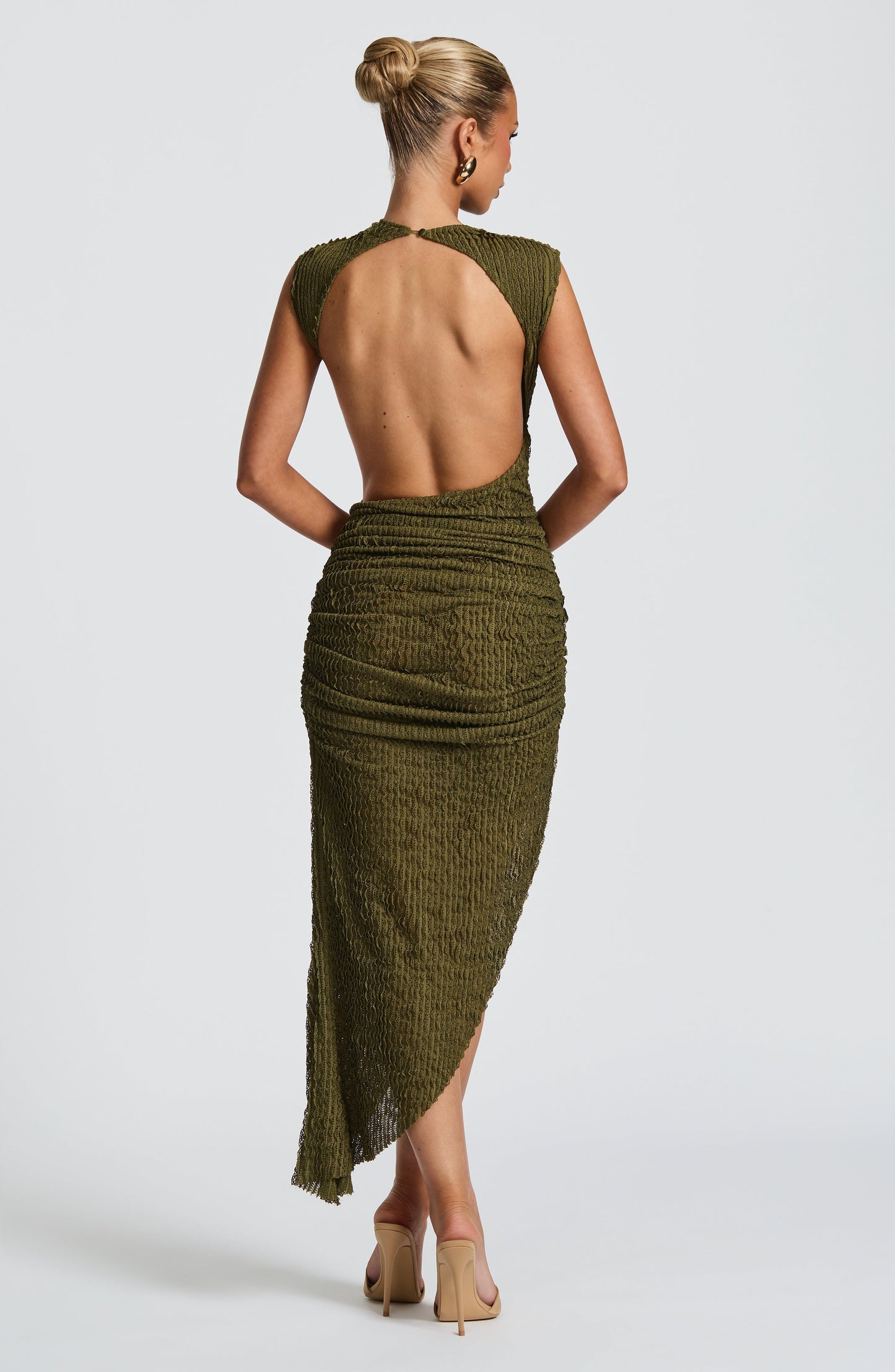 Vestido Midi Caqui Escote Corazón Afrodita