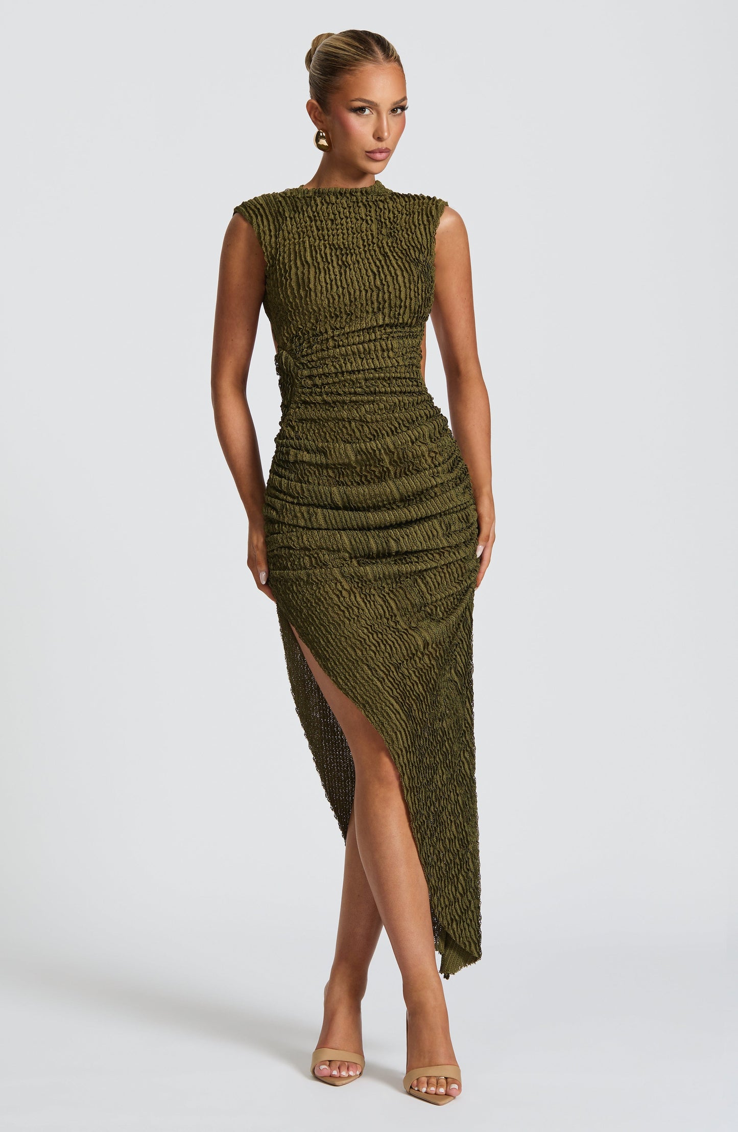 Vestido Midi Caqui Escote Corazón Afrodita