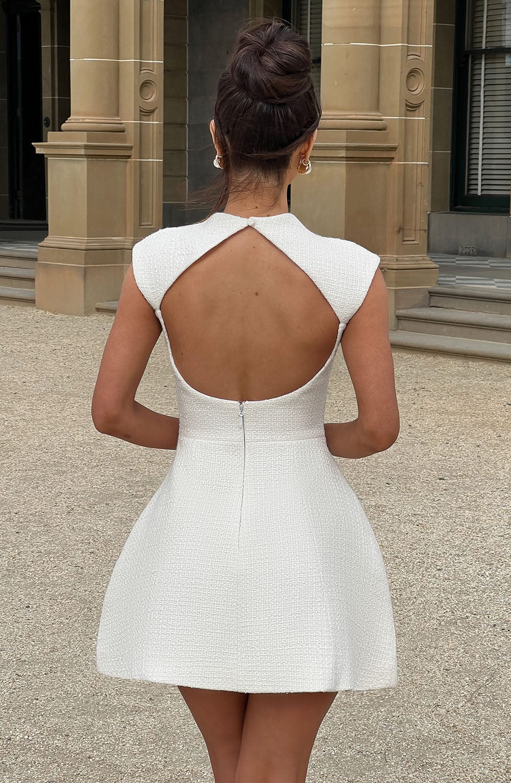 Vestido Mini Marfil Corsé Lazo Blanca