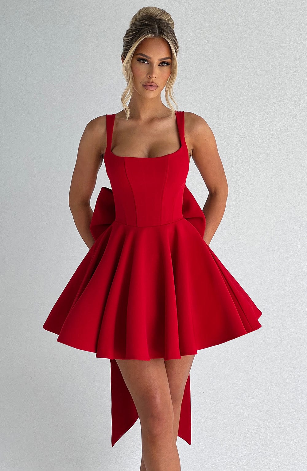 Vestido Mini Rojo Círculo Corsé Rita