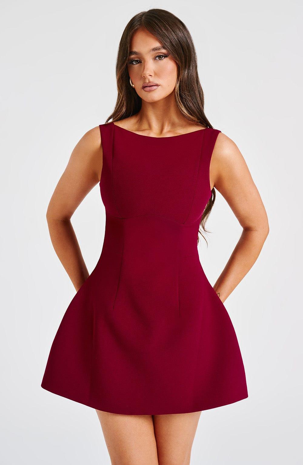 Vestido Corto Rojo Vino Crepé Abullonada Laura