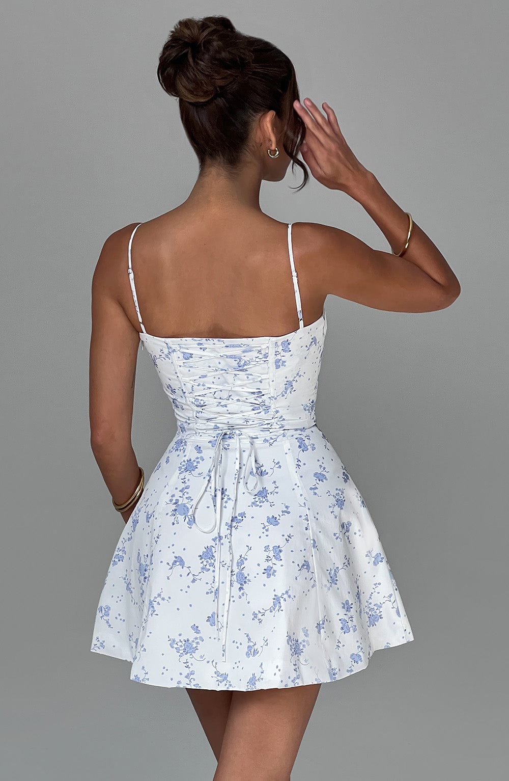Vestido Mini Floral Corsé Lazo Carmen