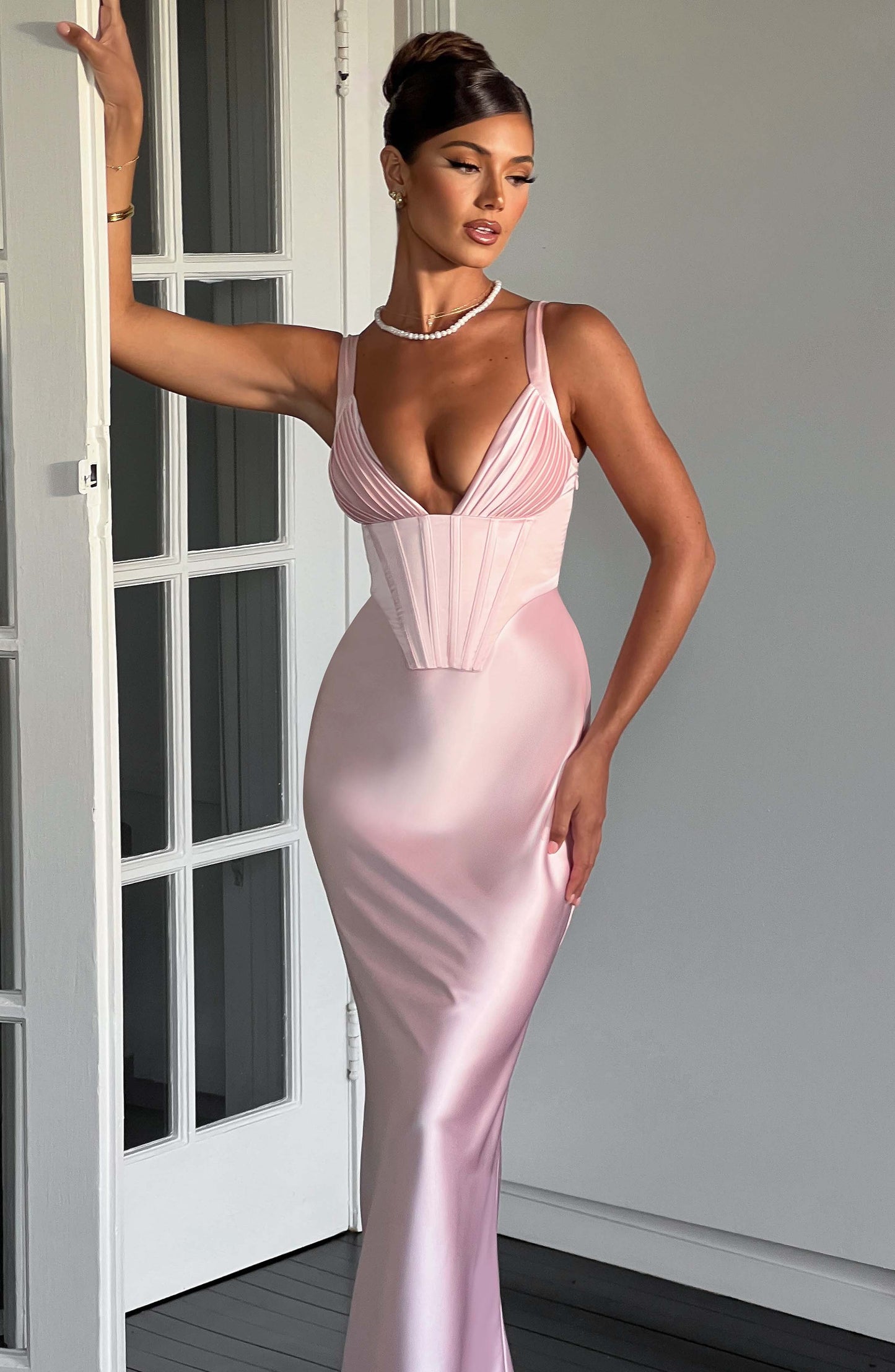 Vestido Maxi Rosa Satén Halter Clara