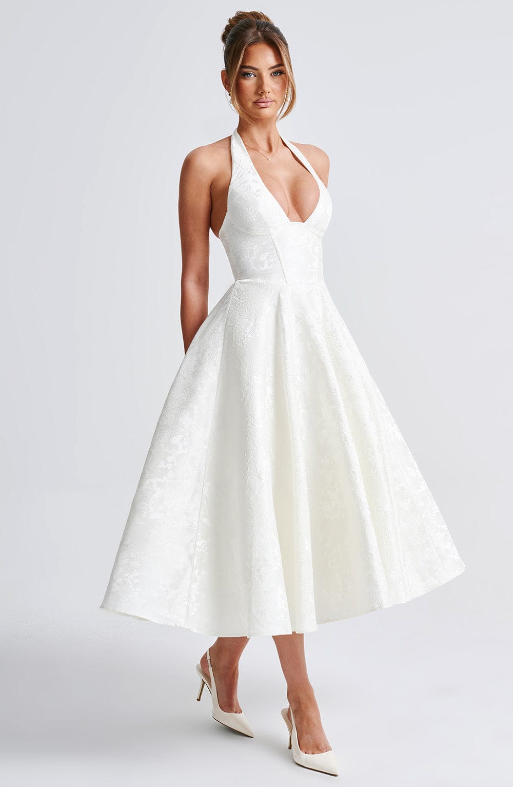 Vestido Midi Marfil Jacquard Halter Lupita