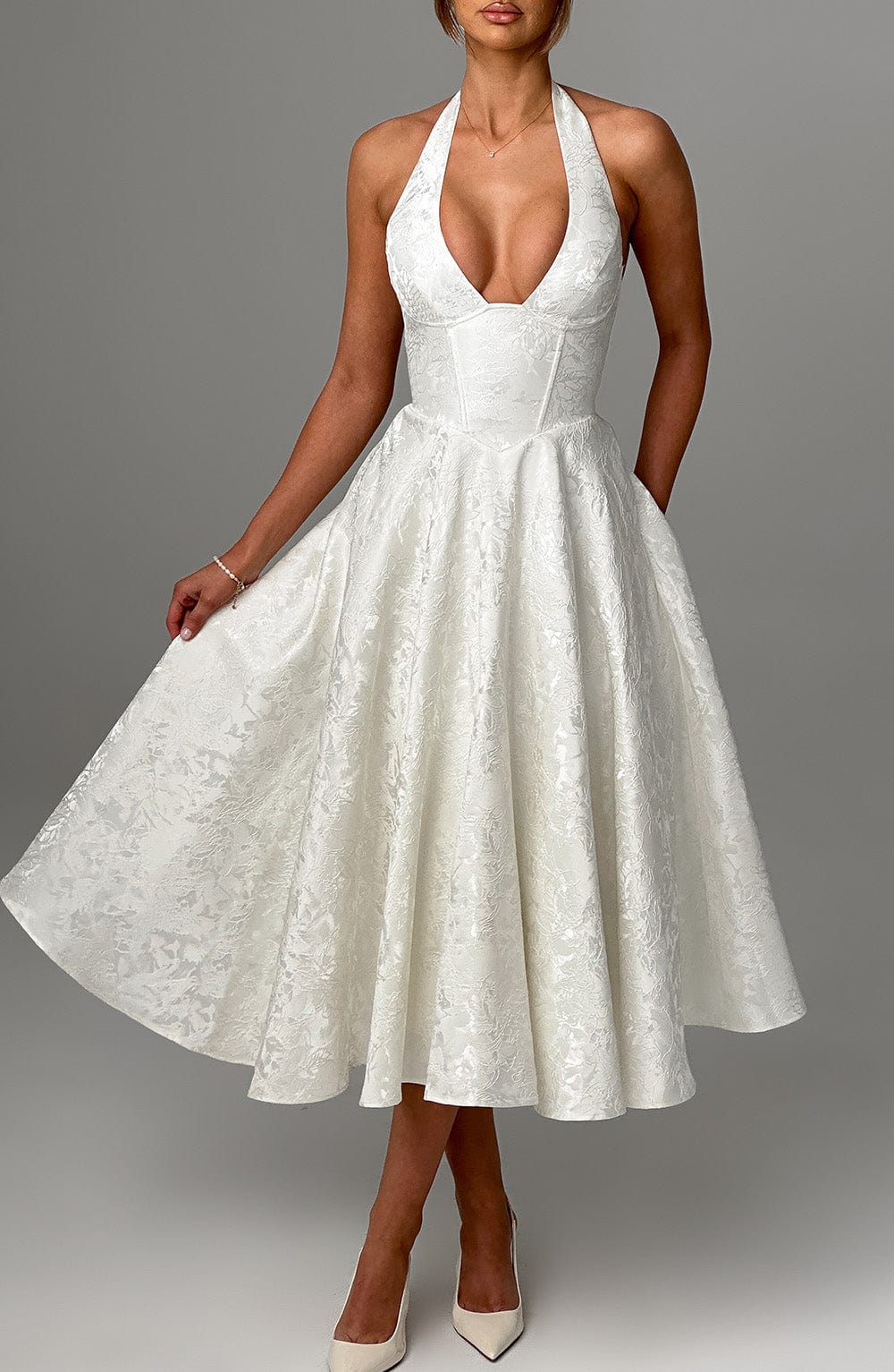 Vestido Midi Marfil Jacquard Halter Lupita