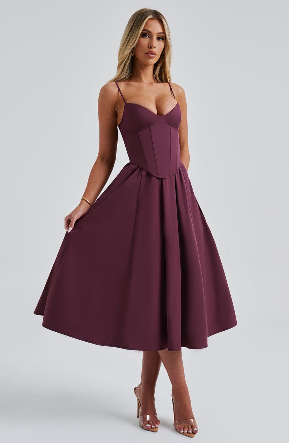 Vestido Midi Vino Voilé Corsé Camila