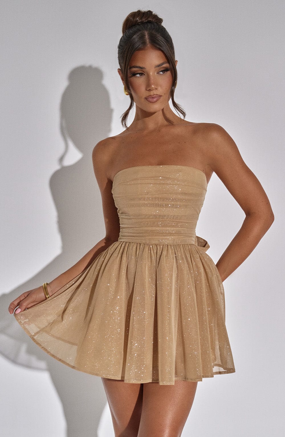 Vestido Mini Dorado Brillo Corsé Catalina