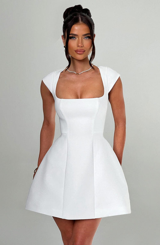 Vestido Mini Marfil Cuadrado Casquillo Lena