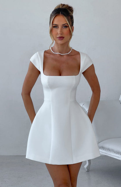 Vestido Mini Marfil Cuadrado Casquillo Lena