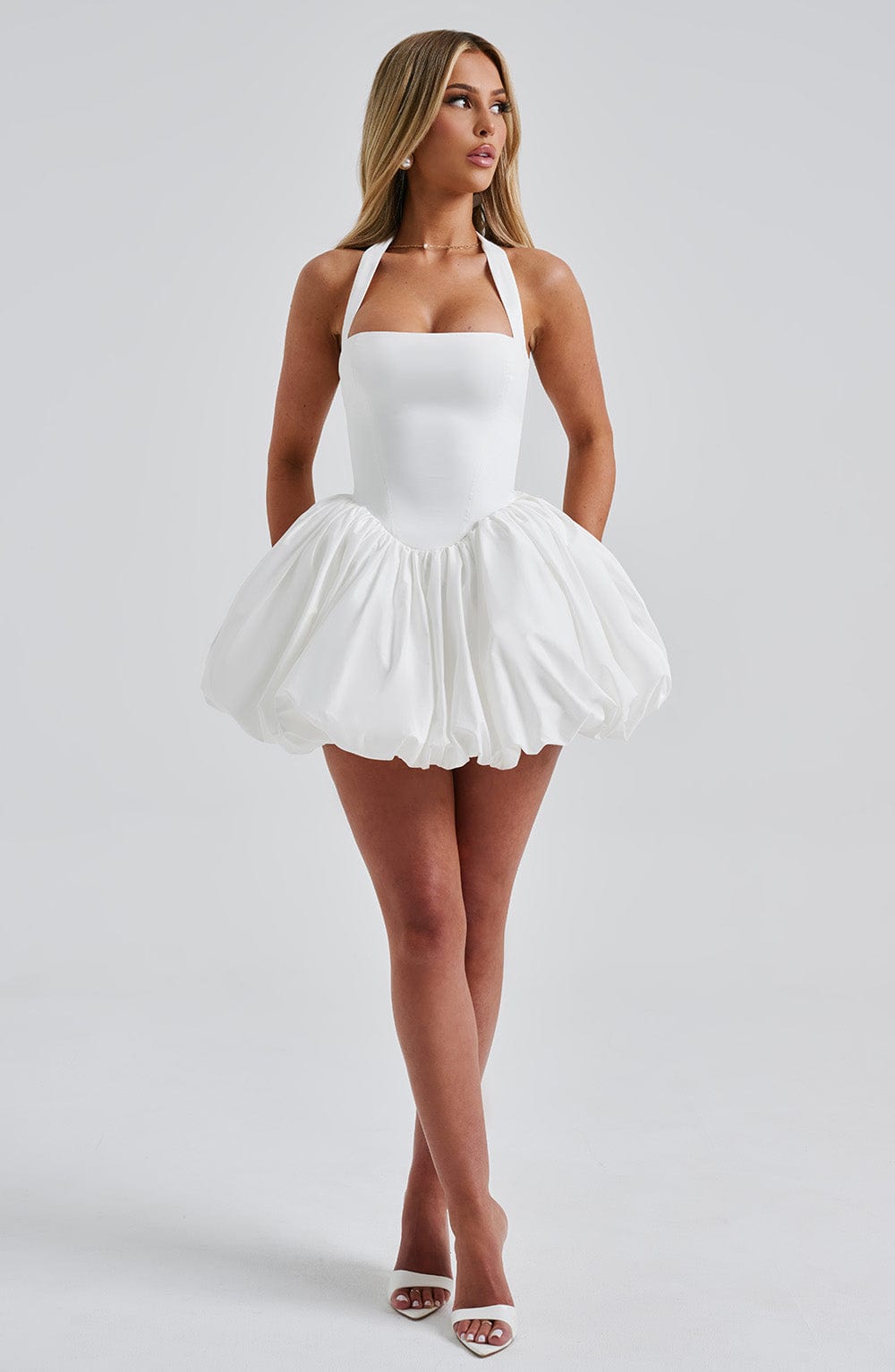Vestido Mini Marfil Halter Corsé Martina