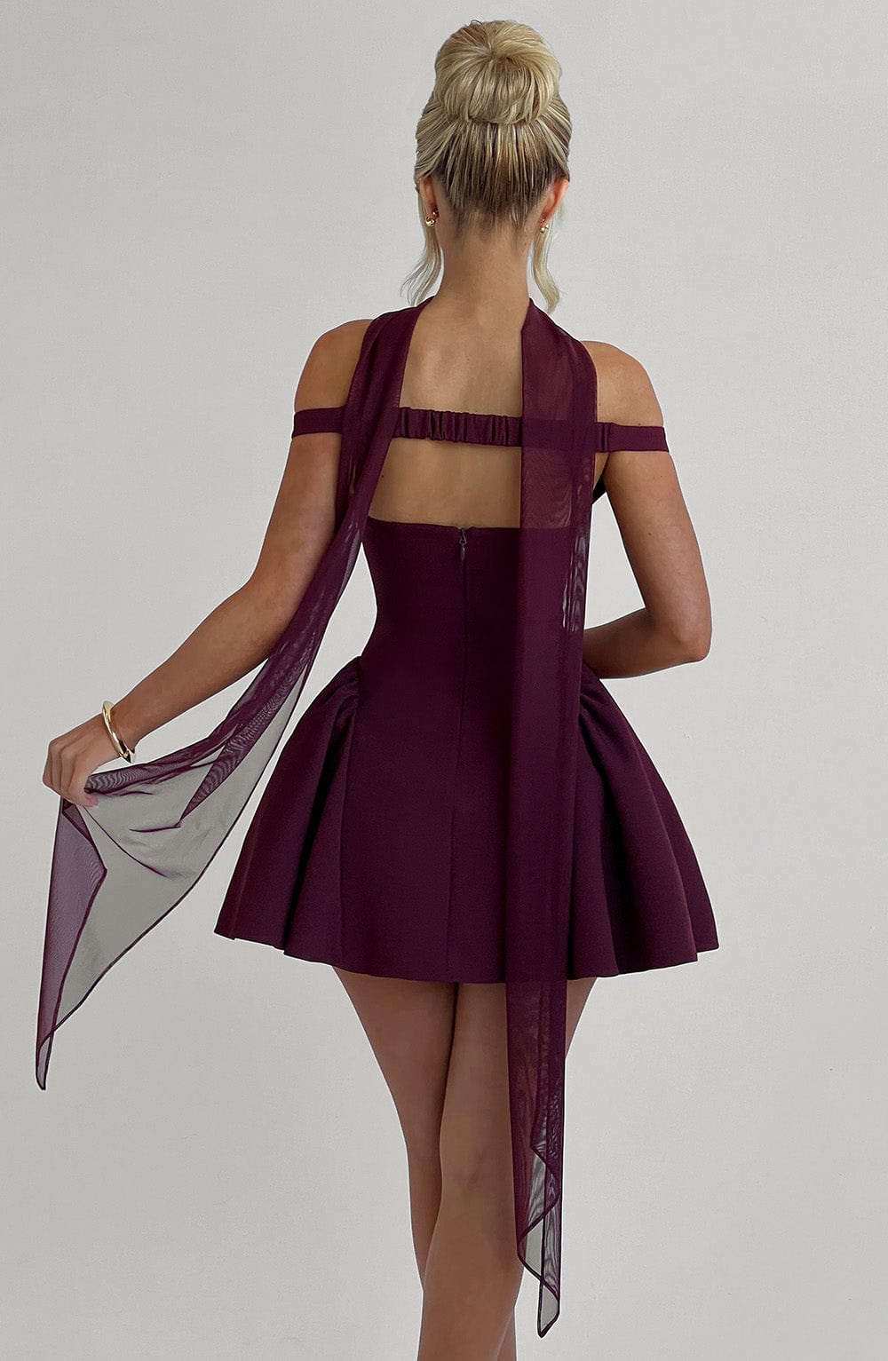 Vestido Mini Cereza Bardot Tul Marcela