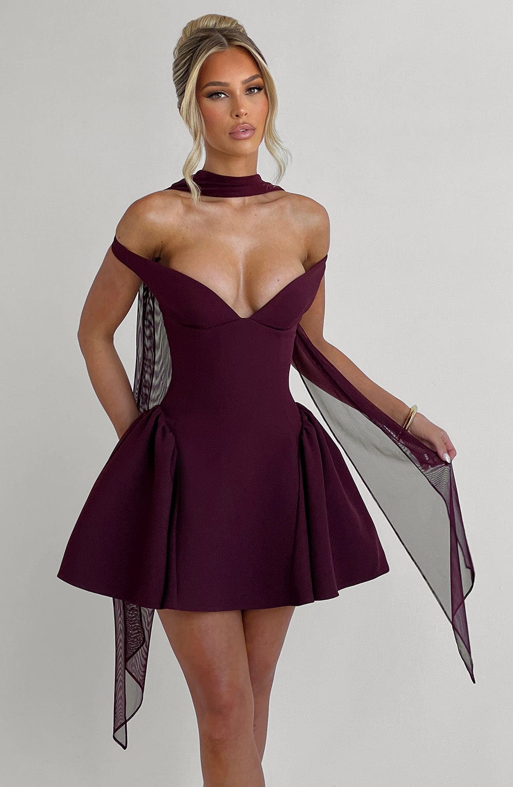 Vestido Mini Cereza Bardot Tul Marcela