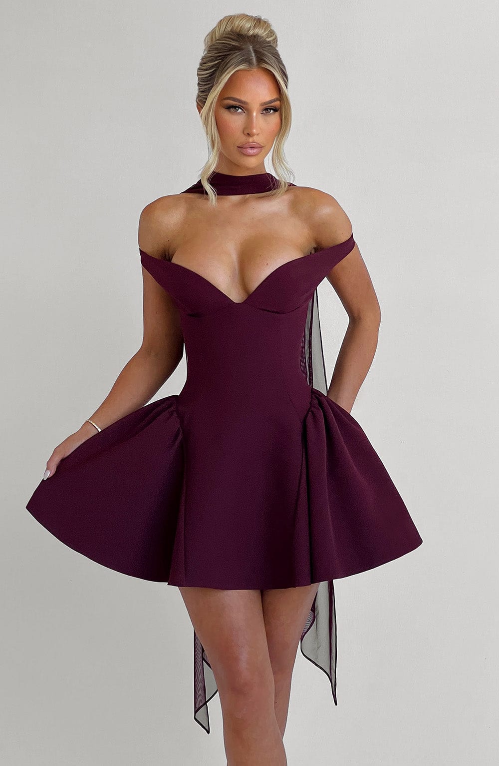 Vestido Mini Cereza Bardot Tul Marcela