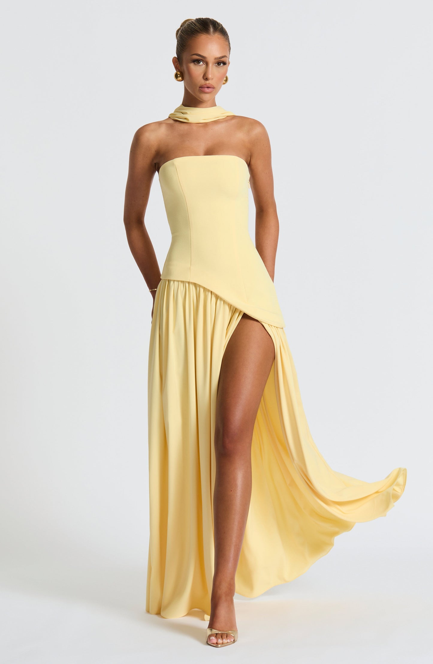Aurelia Yellow Halter Open-Back Evening Maxi Dress