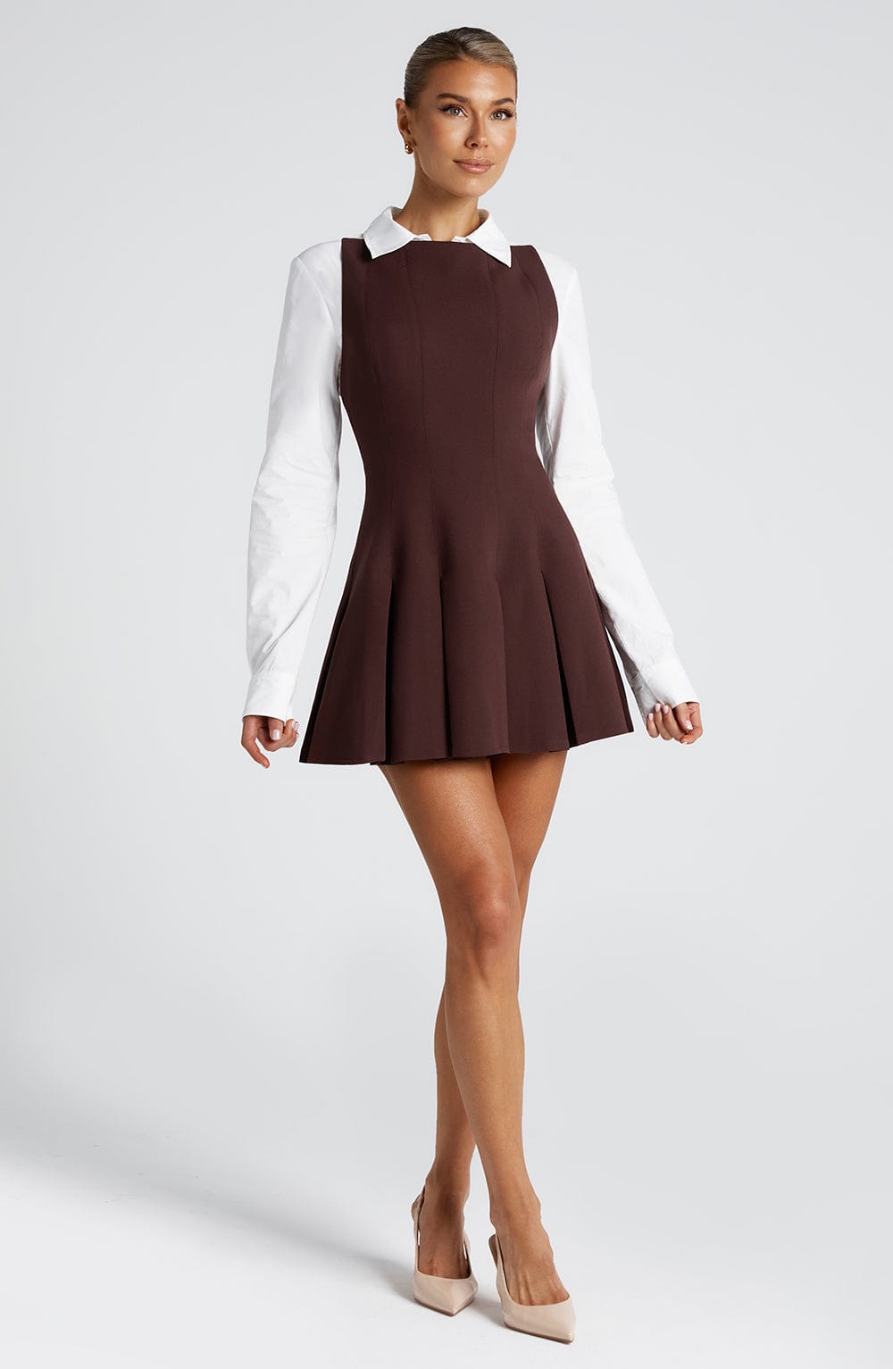 Vestido Mini Ciruela Barco Plisado Romina