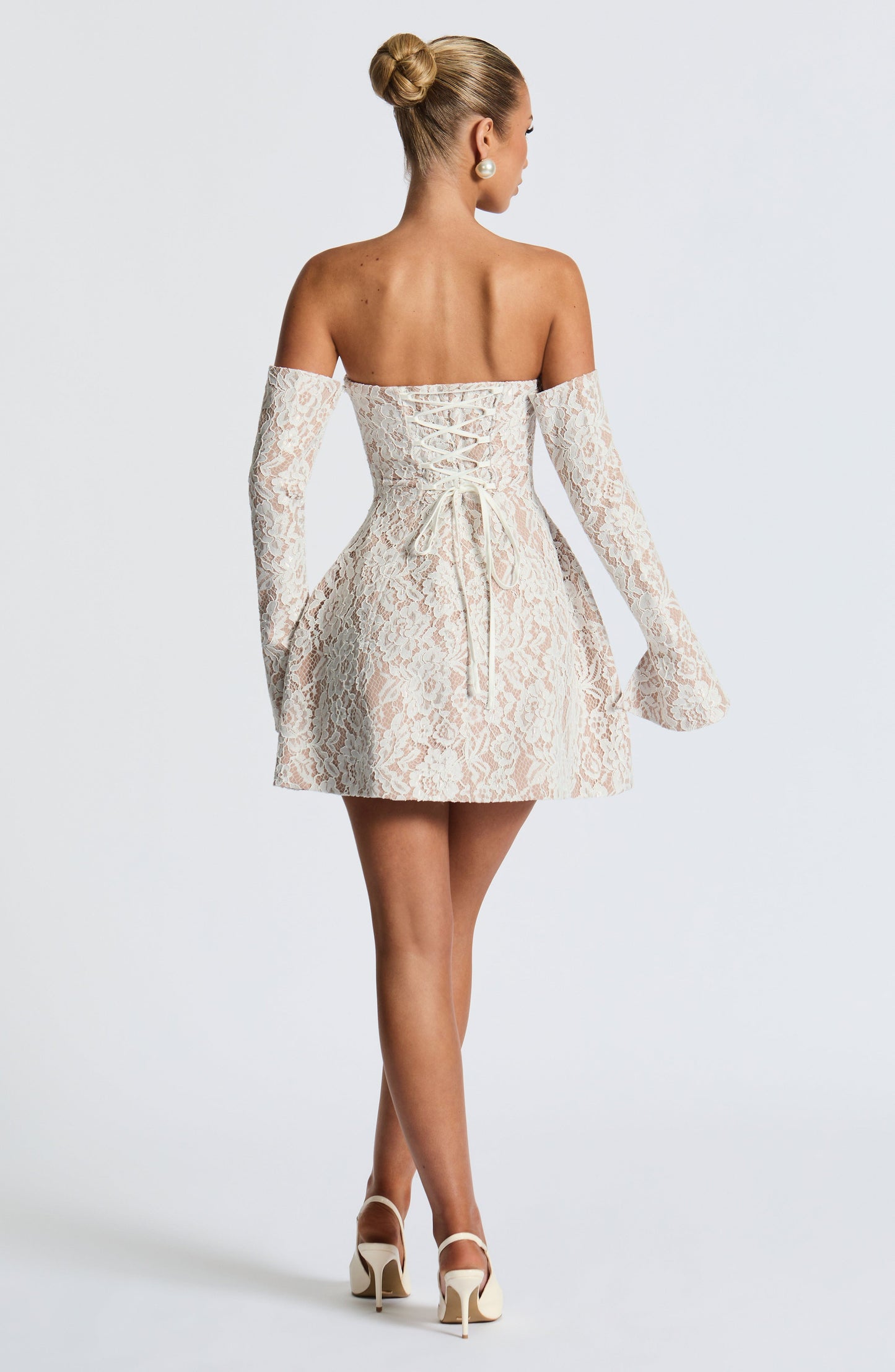 Vestido Mini Marfil Encaje Burbuja Nuria