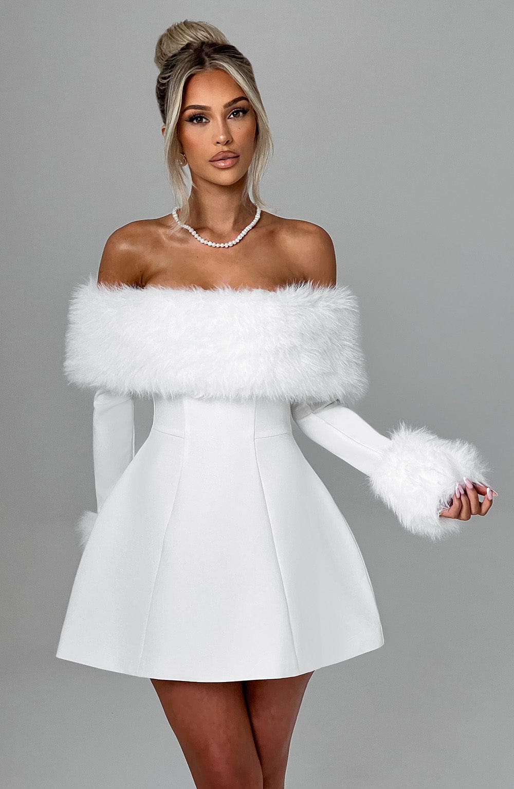 Vestido Mini Marfil Bardot Piel Valeria