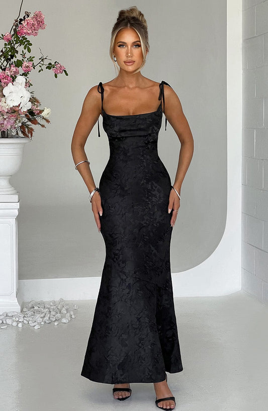 Vestido Maxi Negro Jacquard Drapeado Valentina