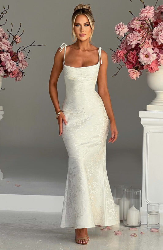 Vestido Maxi Marfil Jacquard Drapeado Valentina