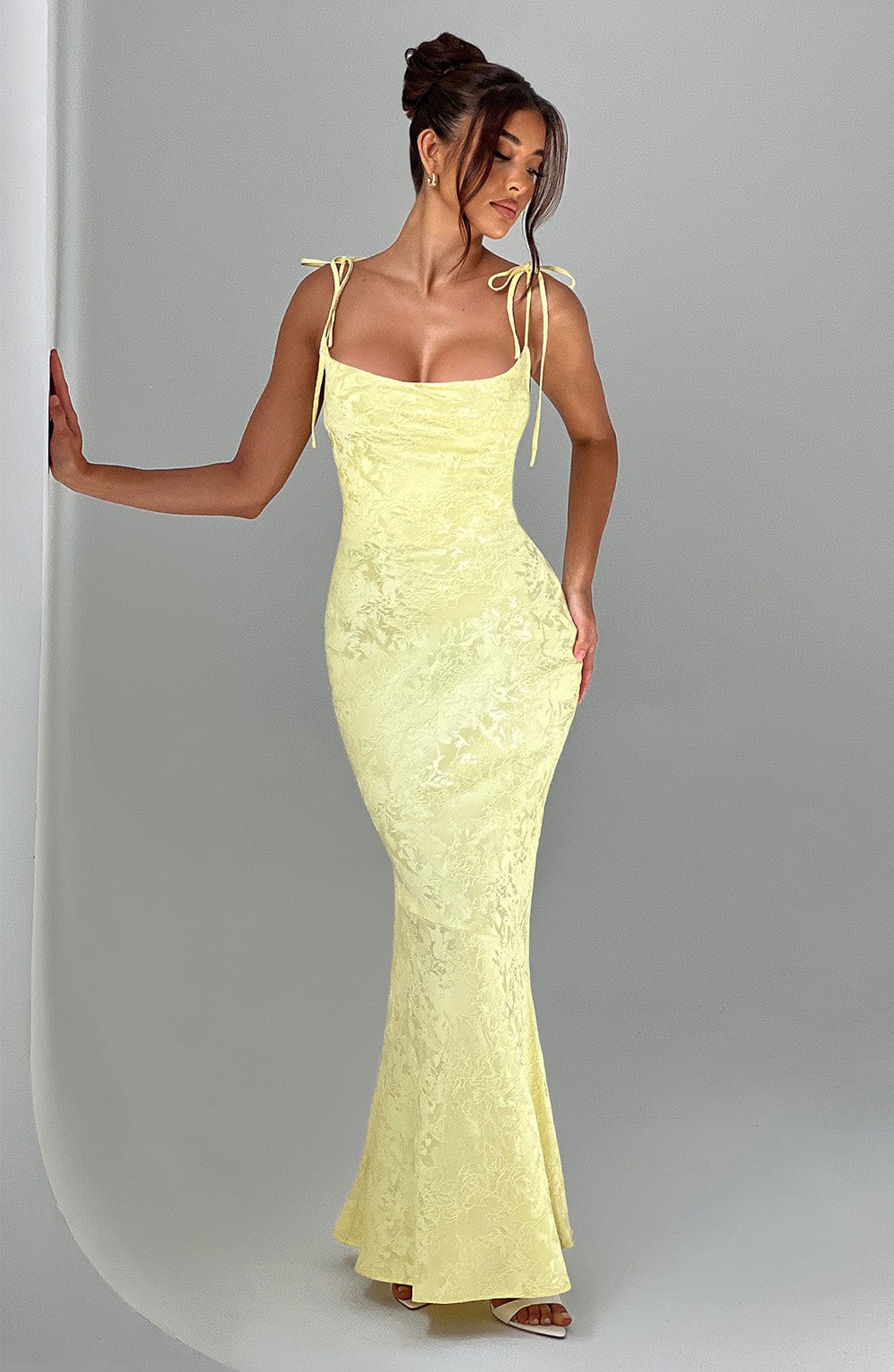 Vestido Maxi Amarillo Jacquard Drapeado Valentina